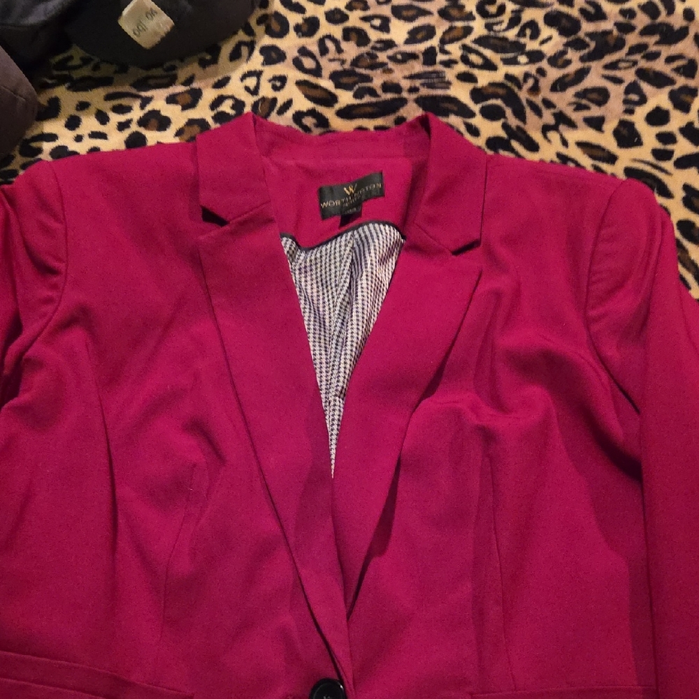Worthington Vibrant Pink Blazer